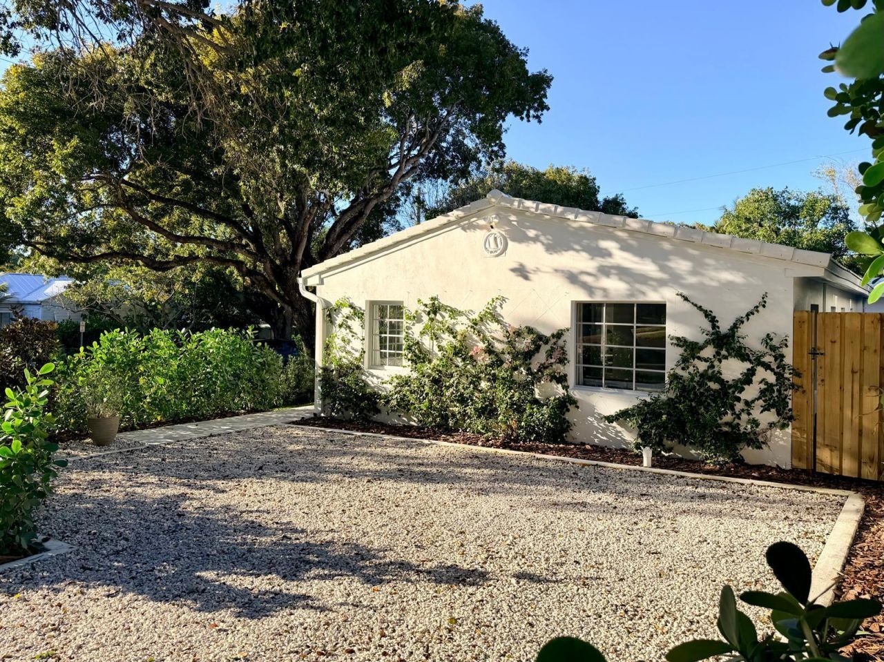 2330 Lake Avenue, West Palm Beach, FL 33401 Photo