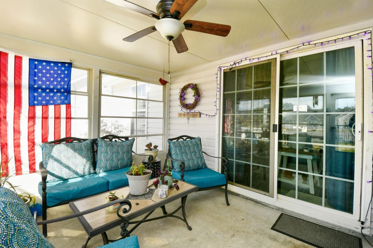 240 Foxpath Loop Photo 25