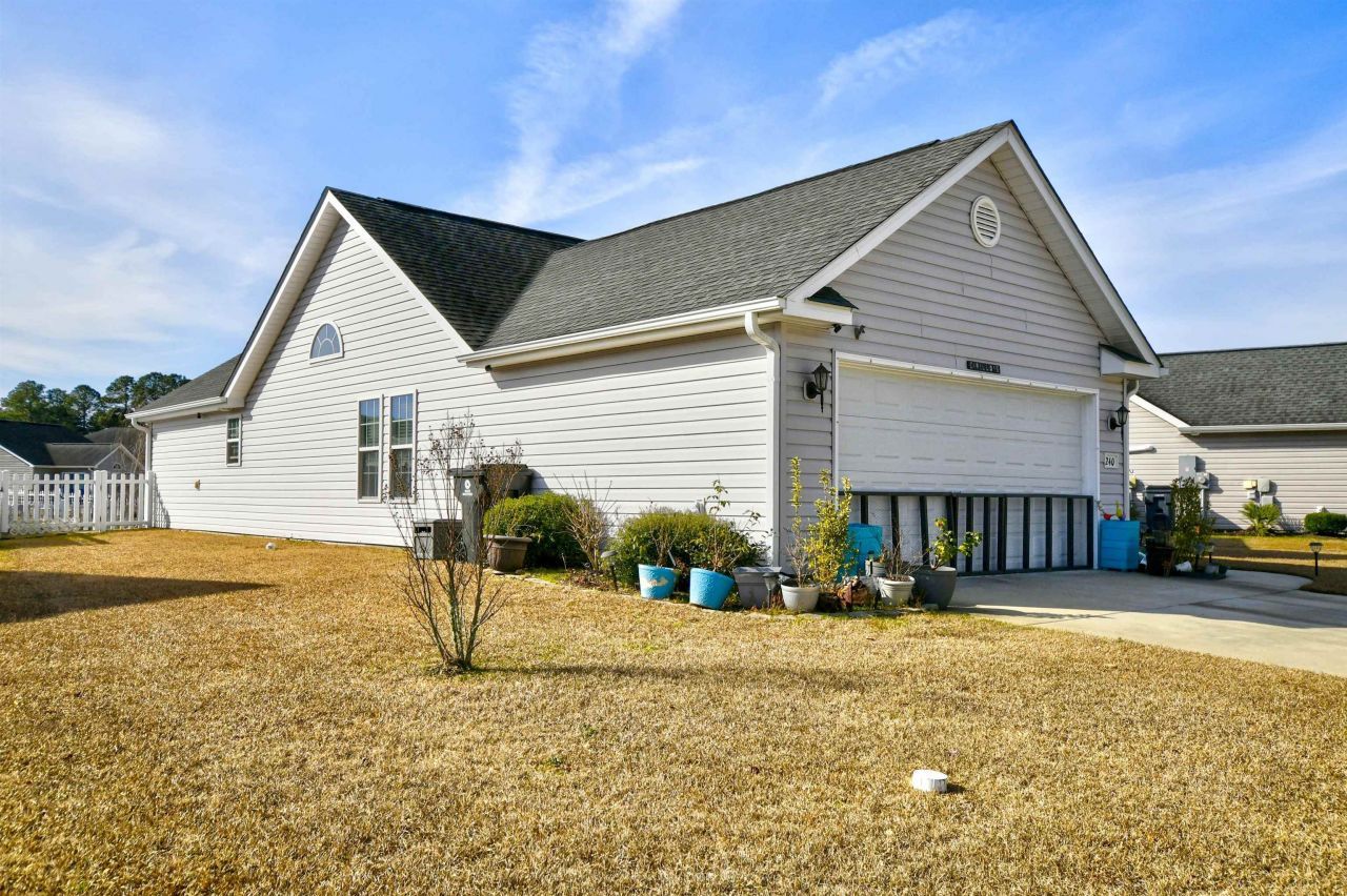 240 Foxpath Loop Photo 34