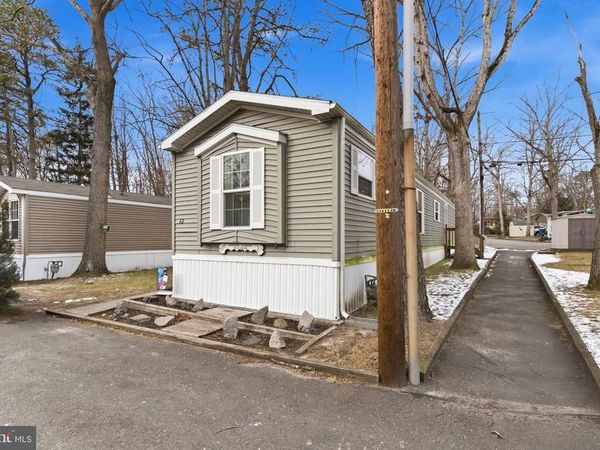 12 LACE BARK LANE, JACKSON, NJ 08527