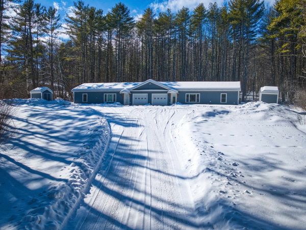 30 Pine Street, Newport, NH 03773