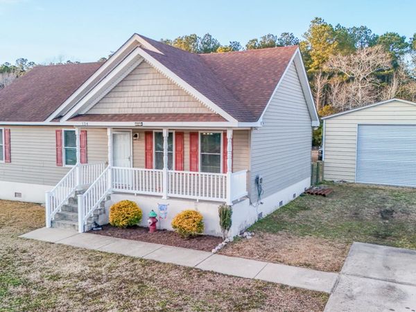 134 Lloyds Lane, Aydlett, NC 27916