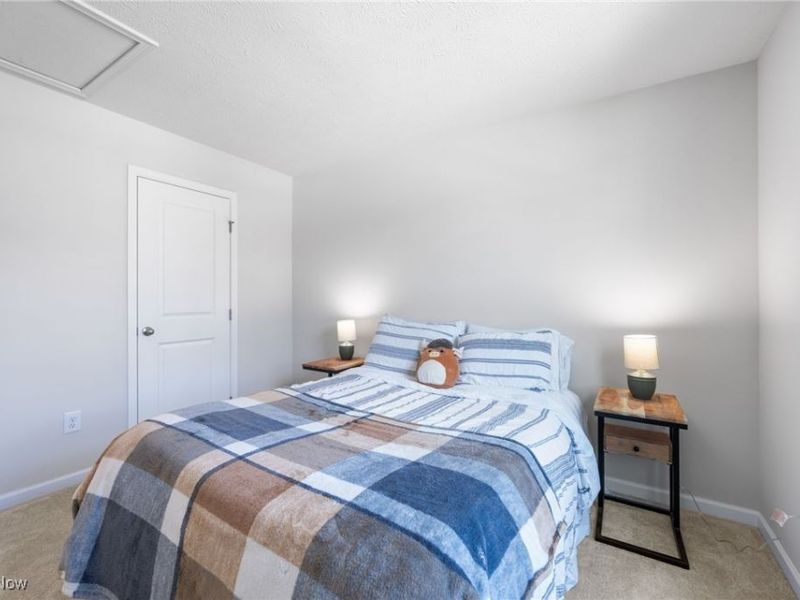 238 Leather Leaf Drive, Elyria, OH 44035 Photo 21