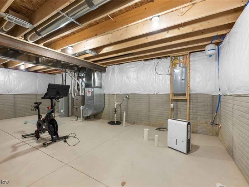 238 Leather Leaf Drive, Elyria, OH 44035 Photo 25