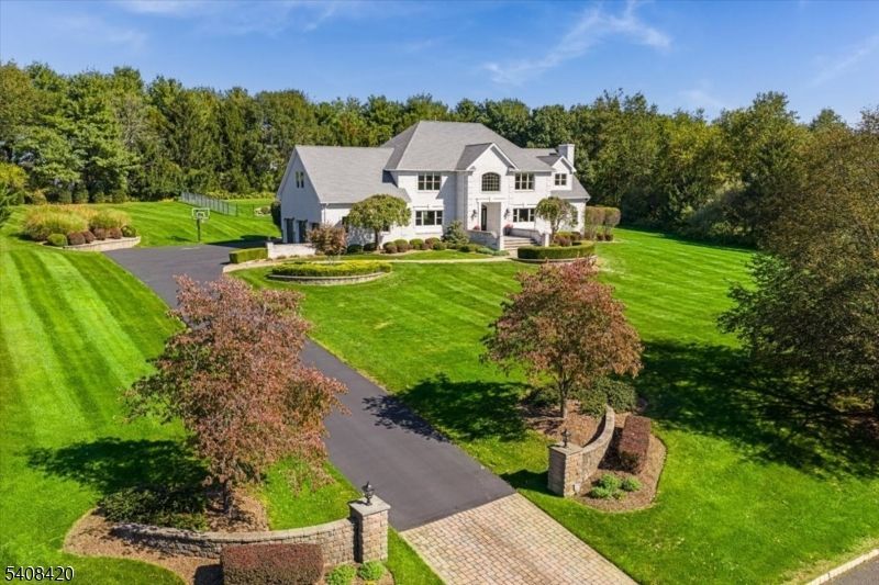 231 Ronan Way, Branchburg, NJ 08853 Main Photo