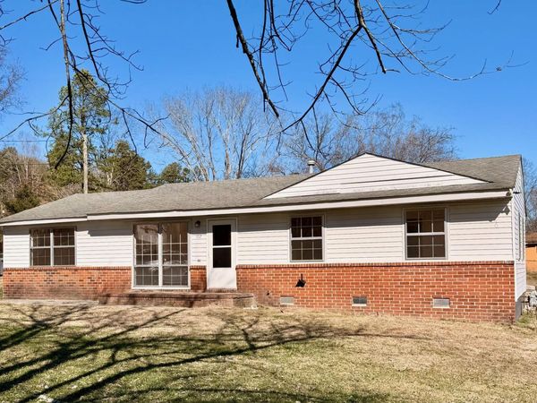 332 Poppy Ave, Dayton, TN 37321