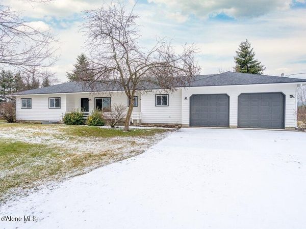 10759 N Idaho RD, Post Falls, ID 83854