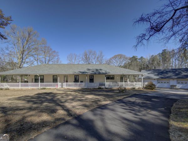 377 Dogwood Trail, Tyrone, GA 30290