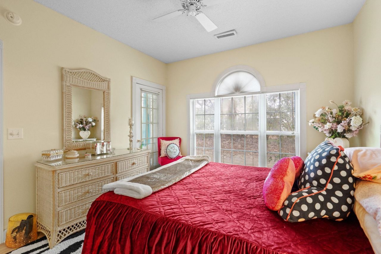 4185 Hibiscus Dr. Photo 16