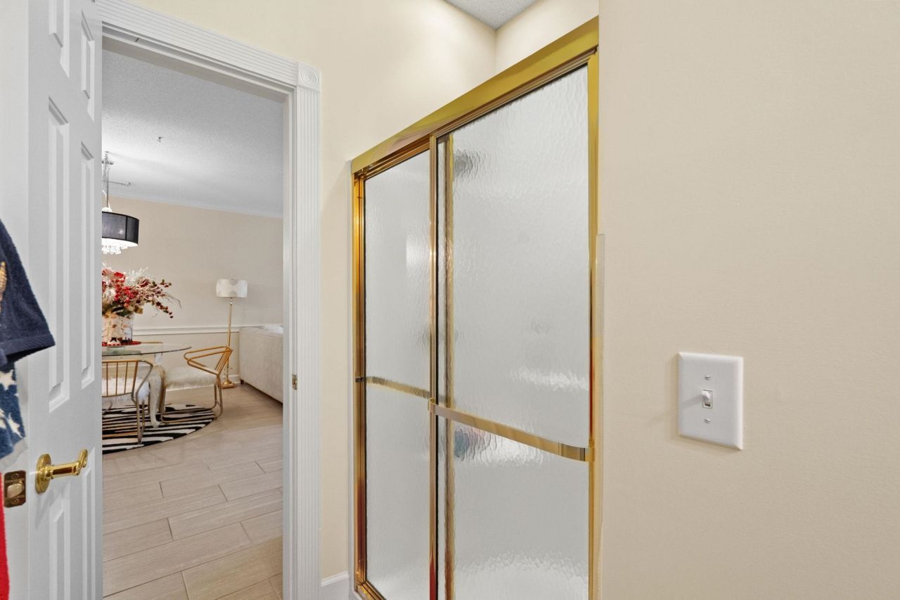 4185 Hibiscus Dr. Photo 21