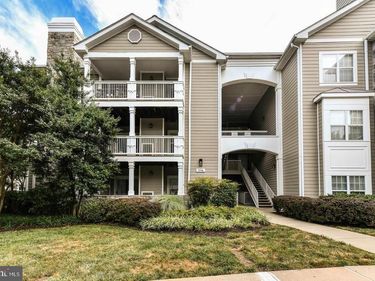 1716 LAKE SHORE CREST DRIVE, Unit 32, RESTON, VA 20190