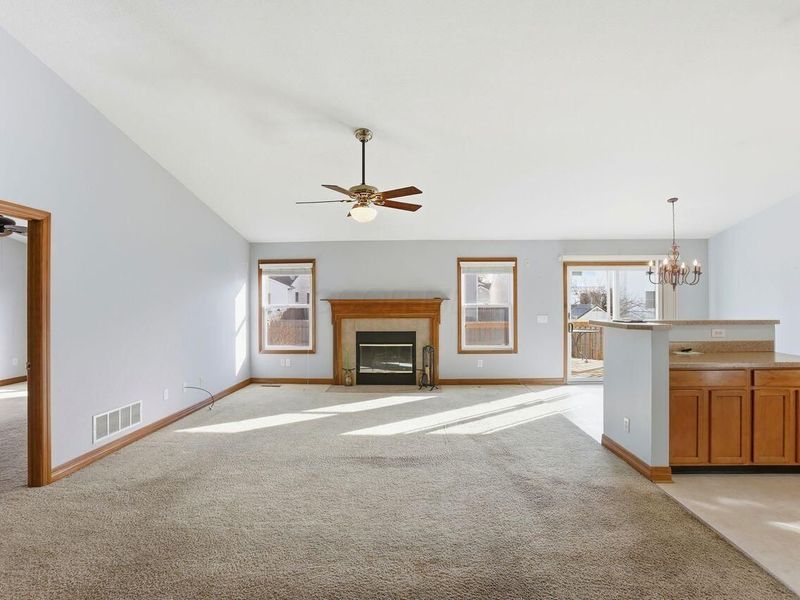 3782 Willowtree Lane, Columbus, OH 43207 Photo 12