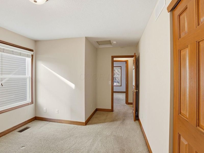 3782 Willowtree Lane, Columbus, OH 43207 Photo 30