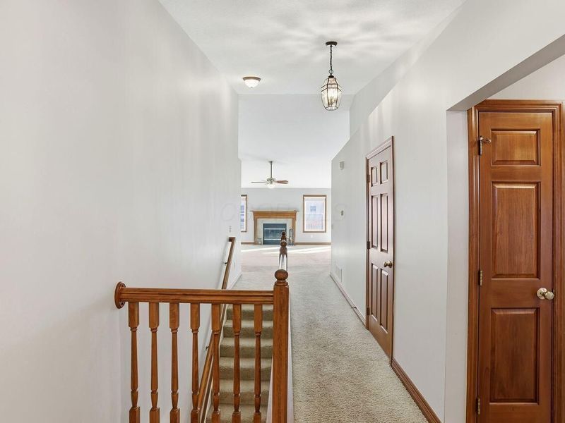 3782 Willowtree Lane, Columbus, OH 43207 Photo 9