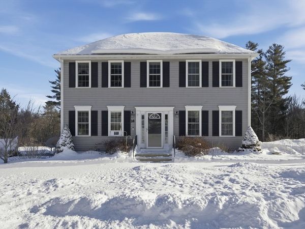 14 Grizzly Drive, Rutland, MA 01543