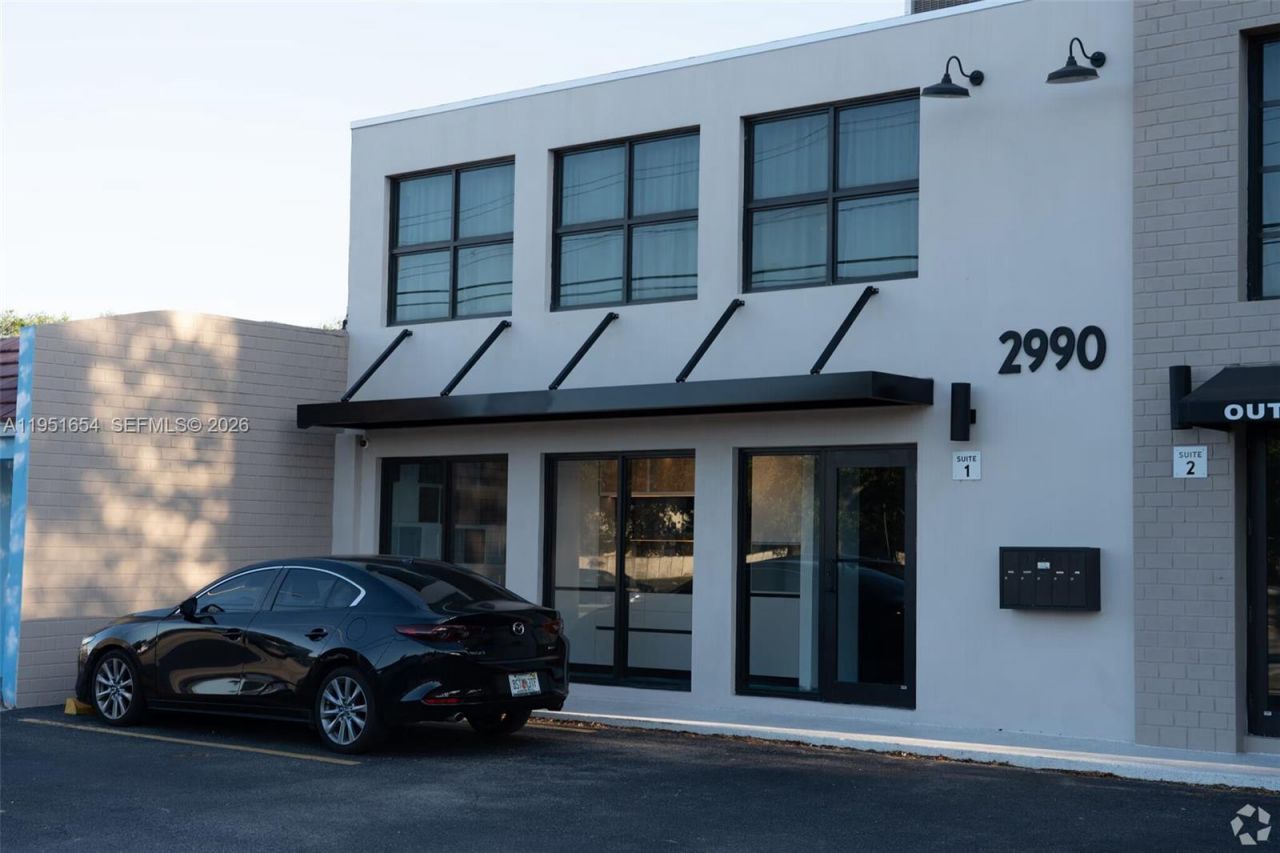 2990 Griffin Rd, Dania Beach, FL 33312 Photo