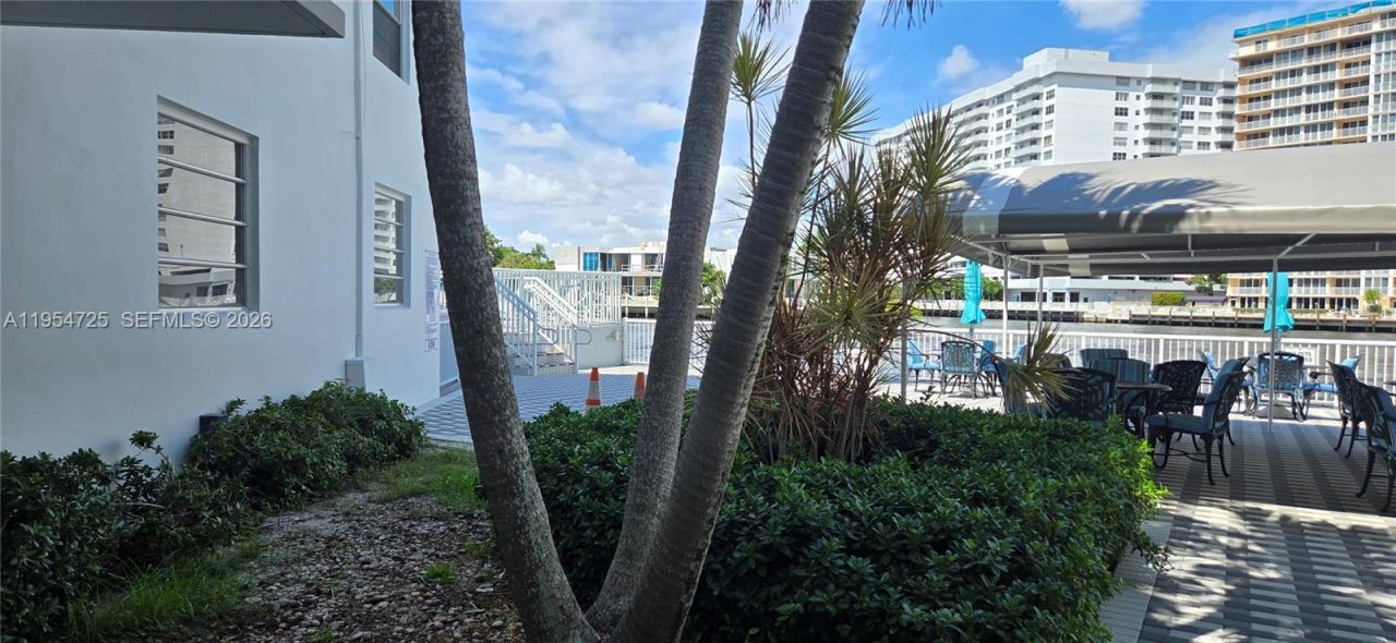 1913 S Ocean Dr, Unit 138, Hallandale Beach, FL 33009 Photo