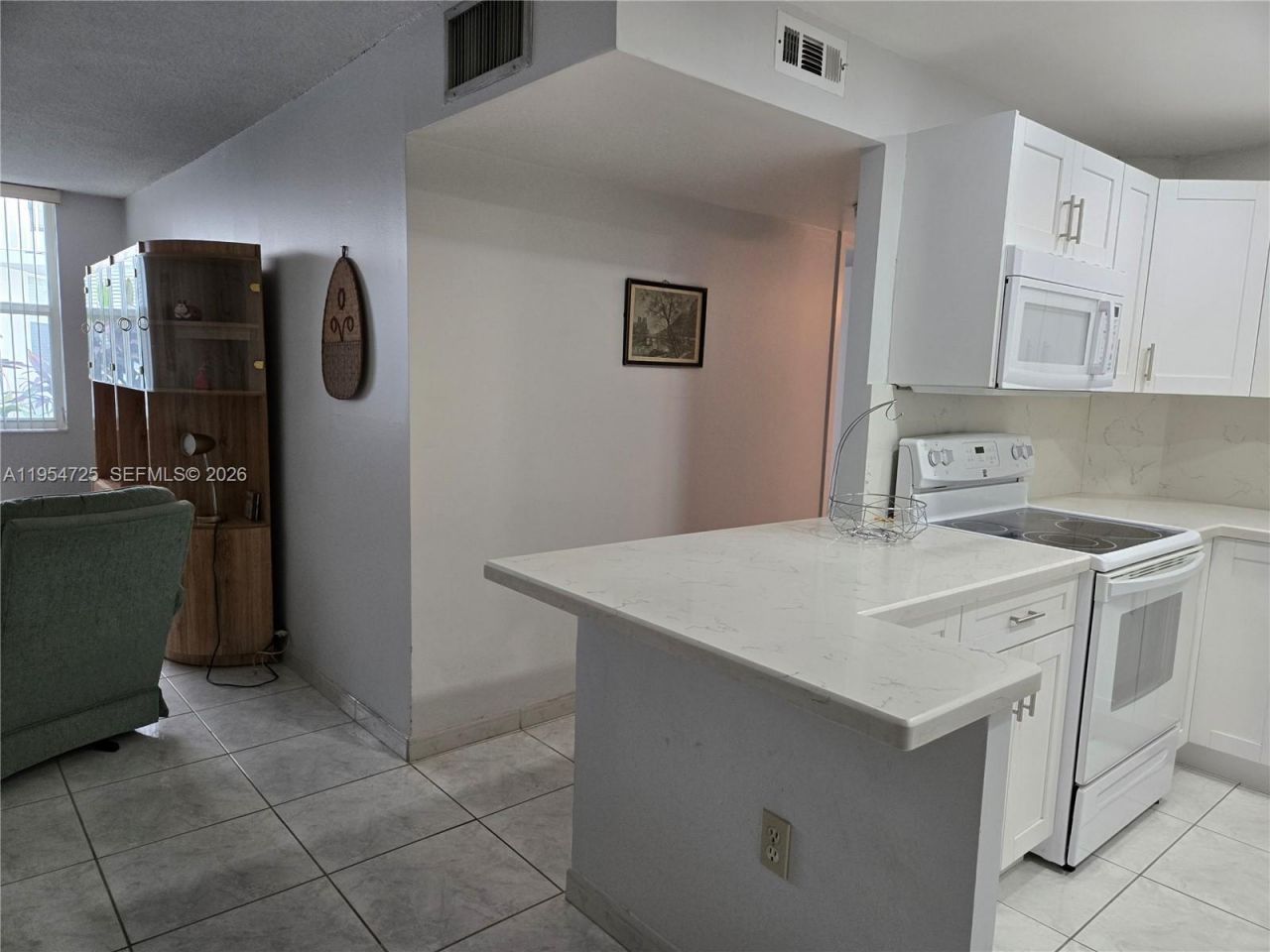 1913 S Ocean Dr, Unit 138, Hallandale Beach, FL 33009 Photo