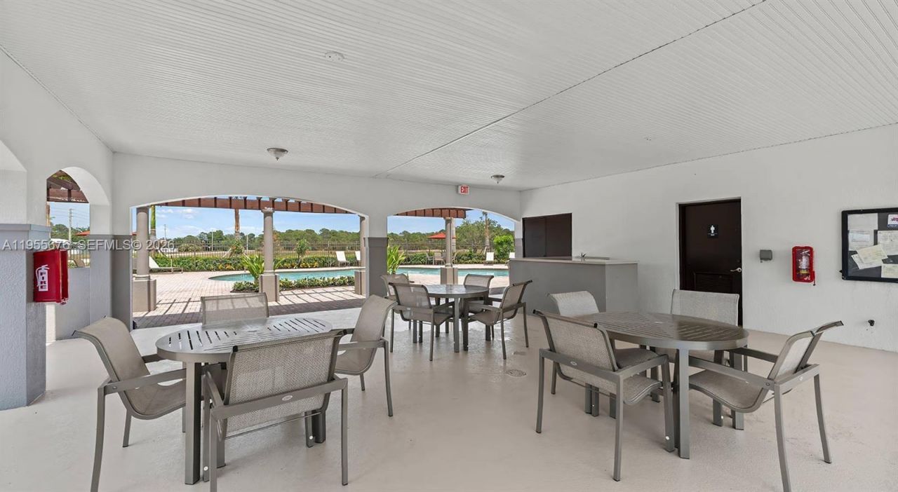 5600 NW Coventry Circle, Unit 4BR, Port Saint Lucie, FL 34986 Photo