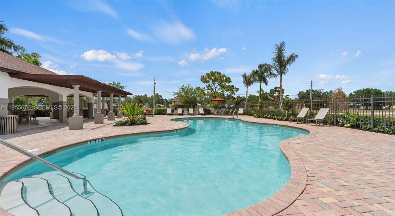 5600 NW Coventry Circle, Unit 4BR, Port Saint Lucie, FL 34986 Photo