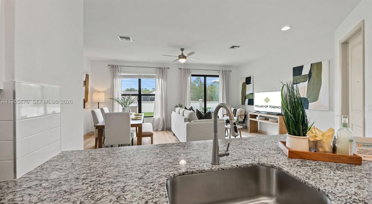 5600 NW Coventry Circle, Unit 4BR, Port Saint Lucie, FL 34986 Photo