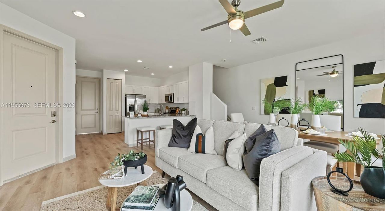 5600 NW Coventry Circle, Unit 4BR, Port Saint Lucie, FL 34986 Photo