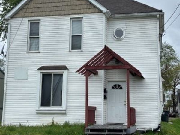 450 Allyn Street, Akron, OH 44304