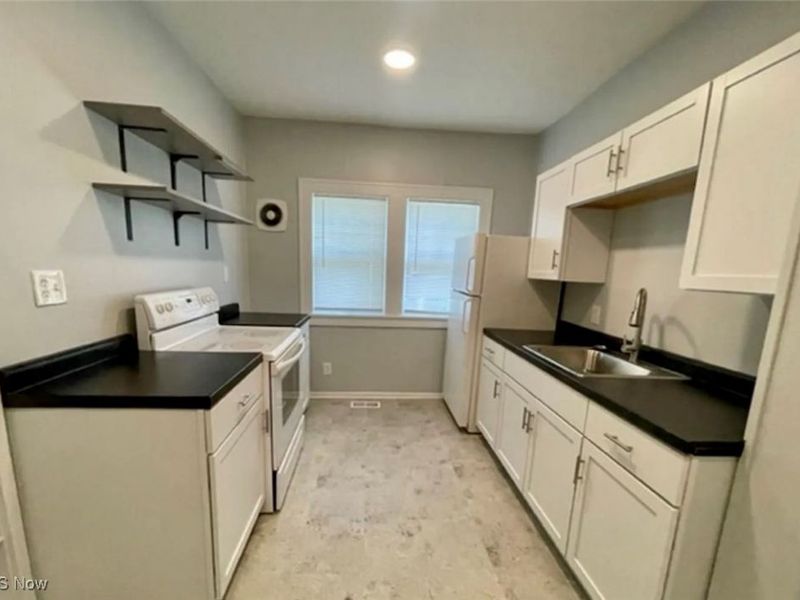 3333 W 111th Street, Cleveland, OH 44111 Photo 14