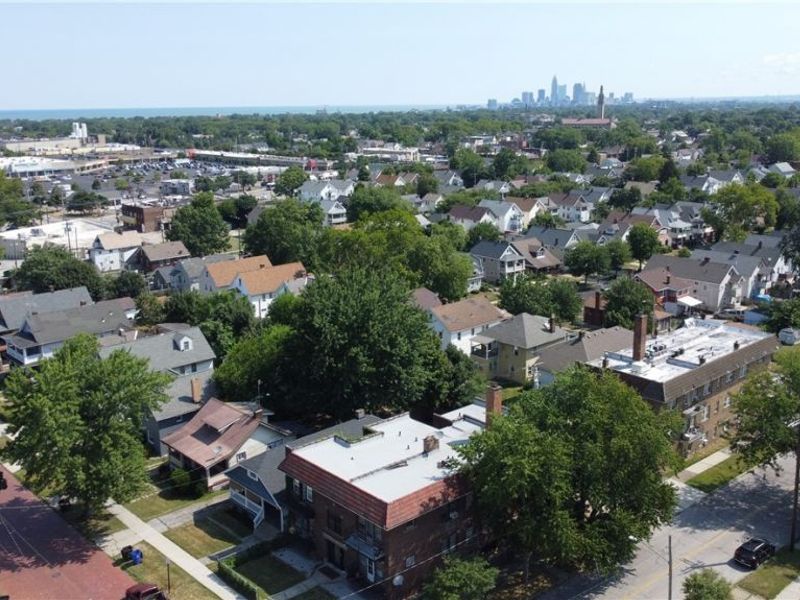 3333 W 111th Street, Cleveland, OH 44111 Photo 3
