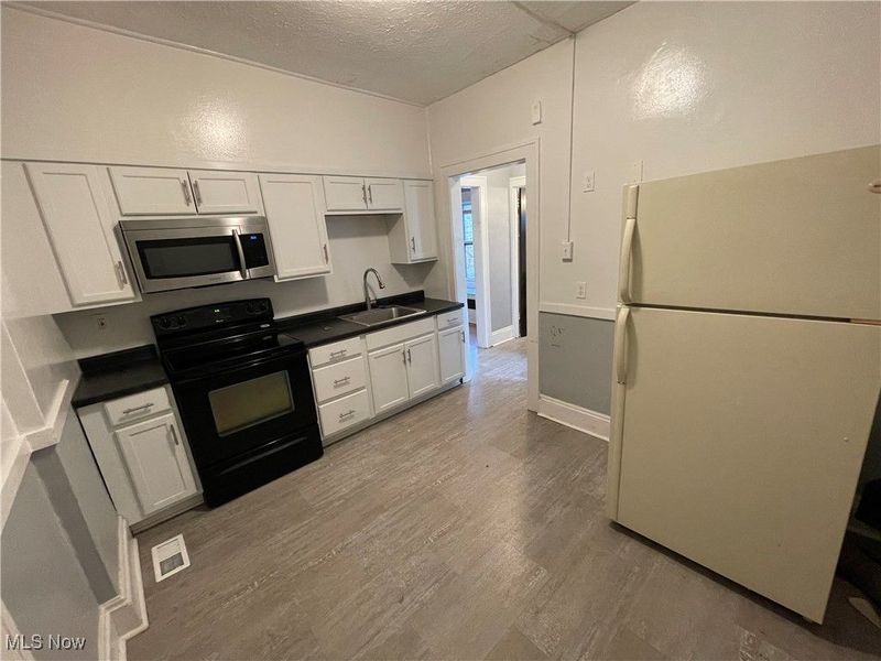 3333 W 111th Street, Cleveland, OH 44111 Photo 34