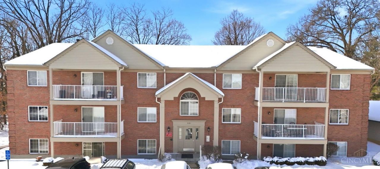 3181 Preserve Lane, Unit 2B, Colerain Township, OH 45239 Main Photo