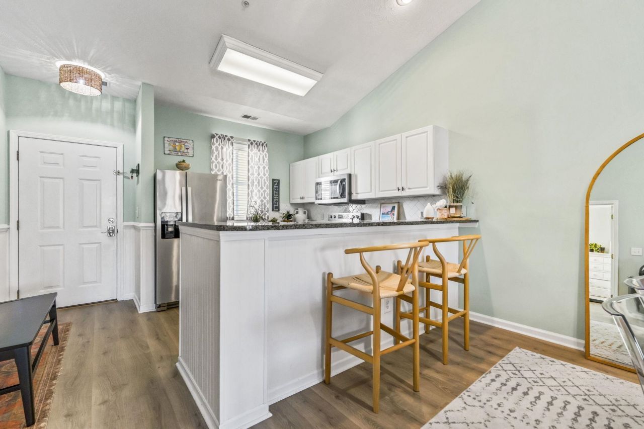 601 N Hillside Dr. N Photo 11