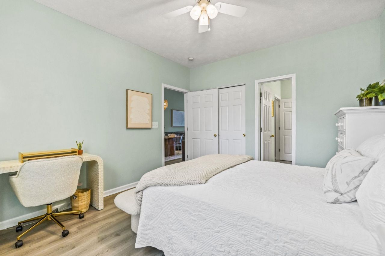 601 N Hillside Dr. N Photo 13