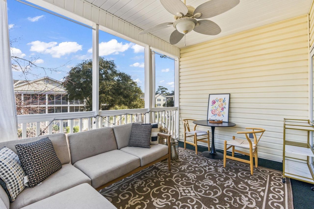 601 N Hillside Dr. N Photo 27