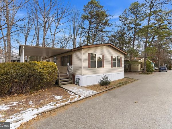 6 LOBLOLLY LANE, JACKSON, NJ 08527