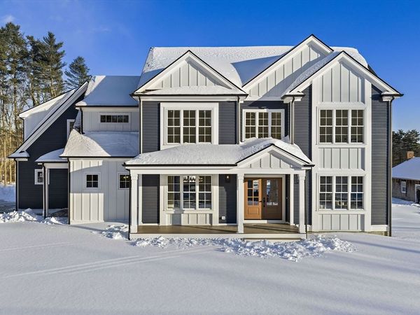 250 Center St, Hanover, MA 02339