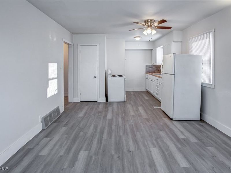 175-177 2nd Street NE, Barberton, OH 44203 Photo 4