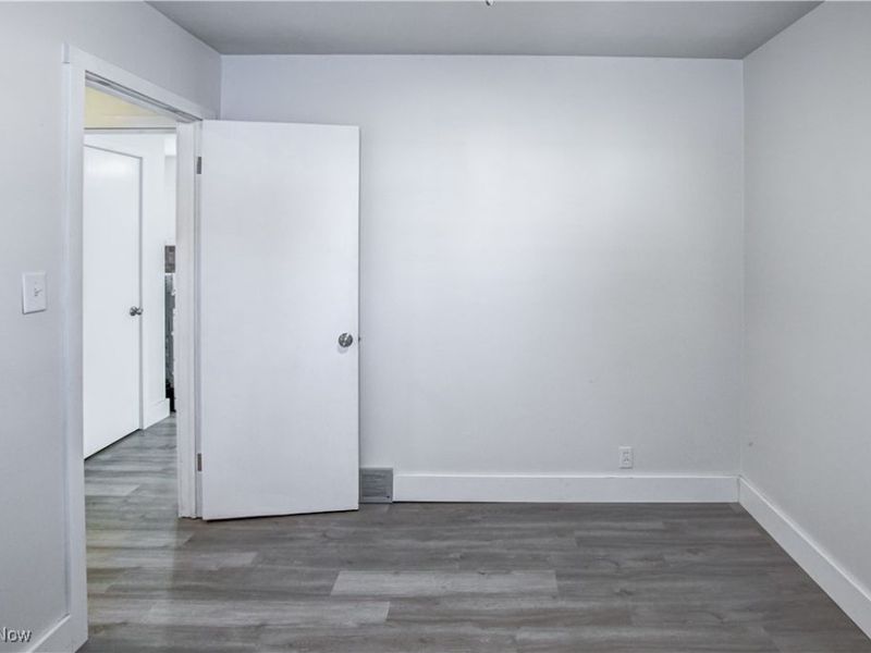 175-177 2nd Street NE, Barberton, OH 44203 Photo 9