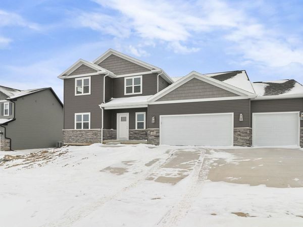 401 Michelle Lane, Unit 066, Cottage Grove, WI 53527