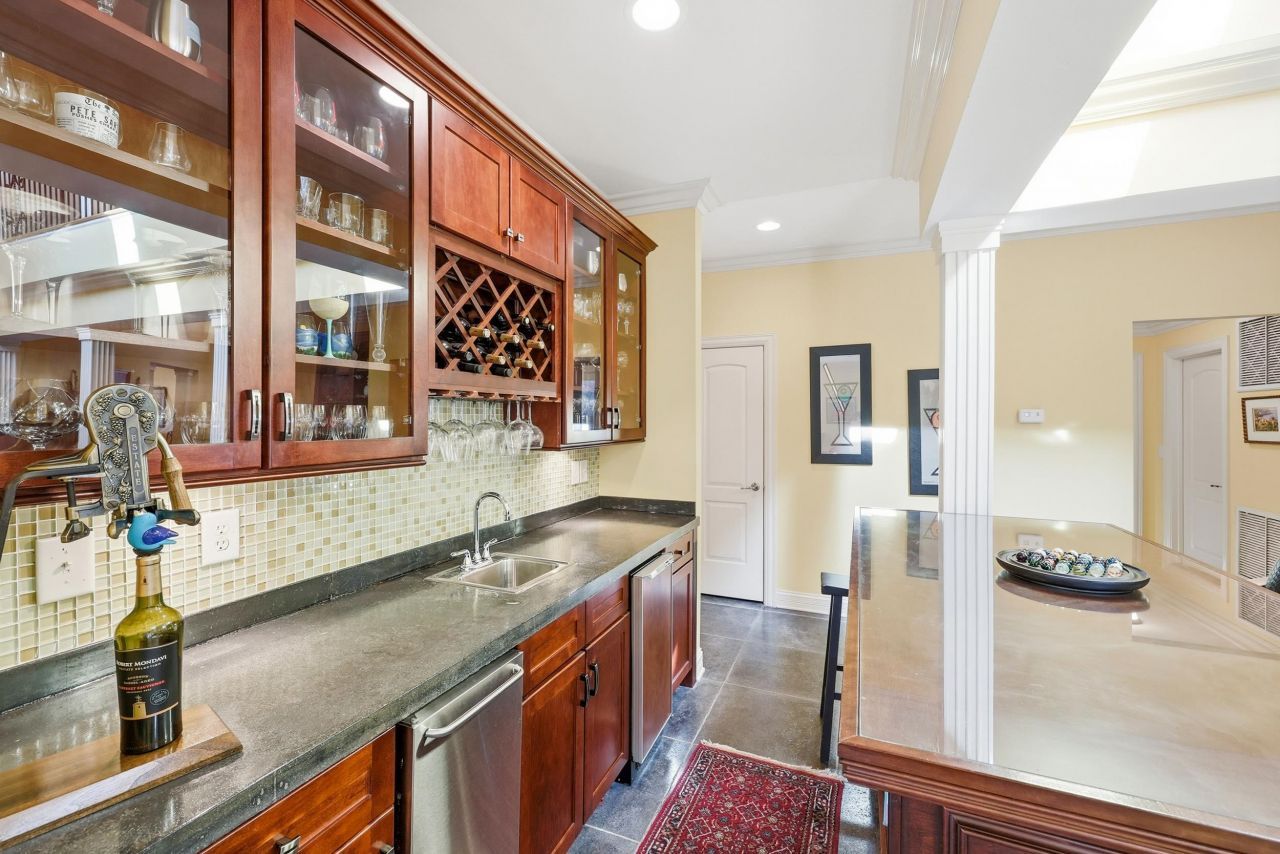 16 Golden Bear Dr. Photo 10