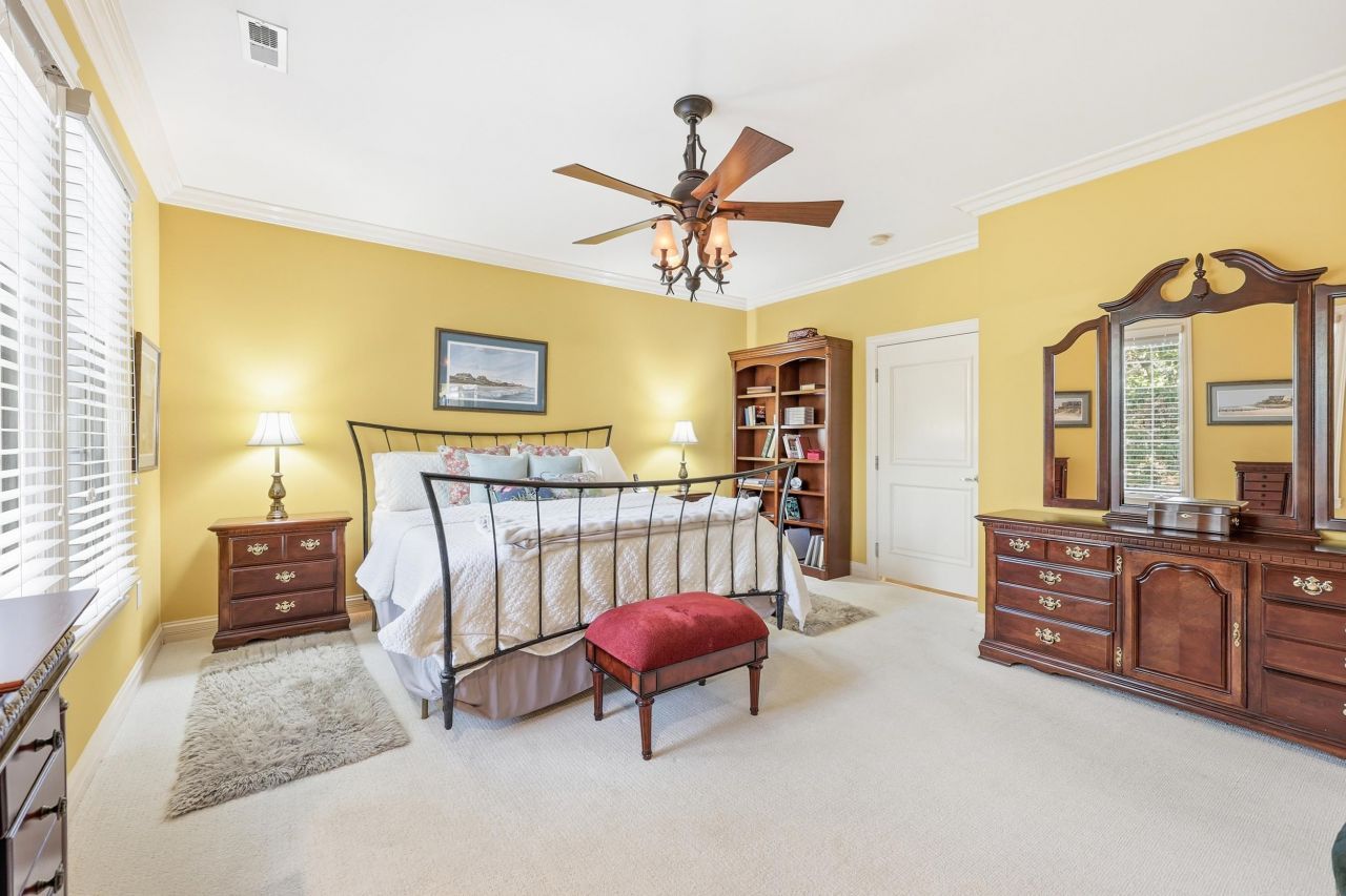 16 Golden Bear Dr. Photo 18