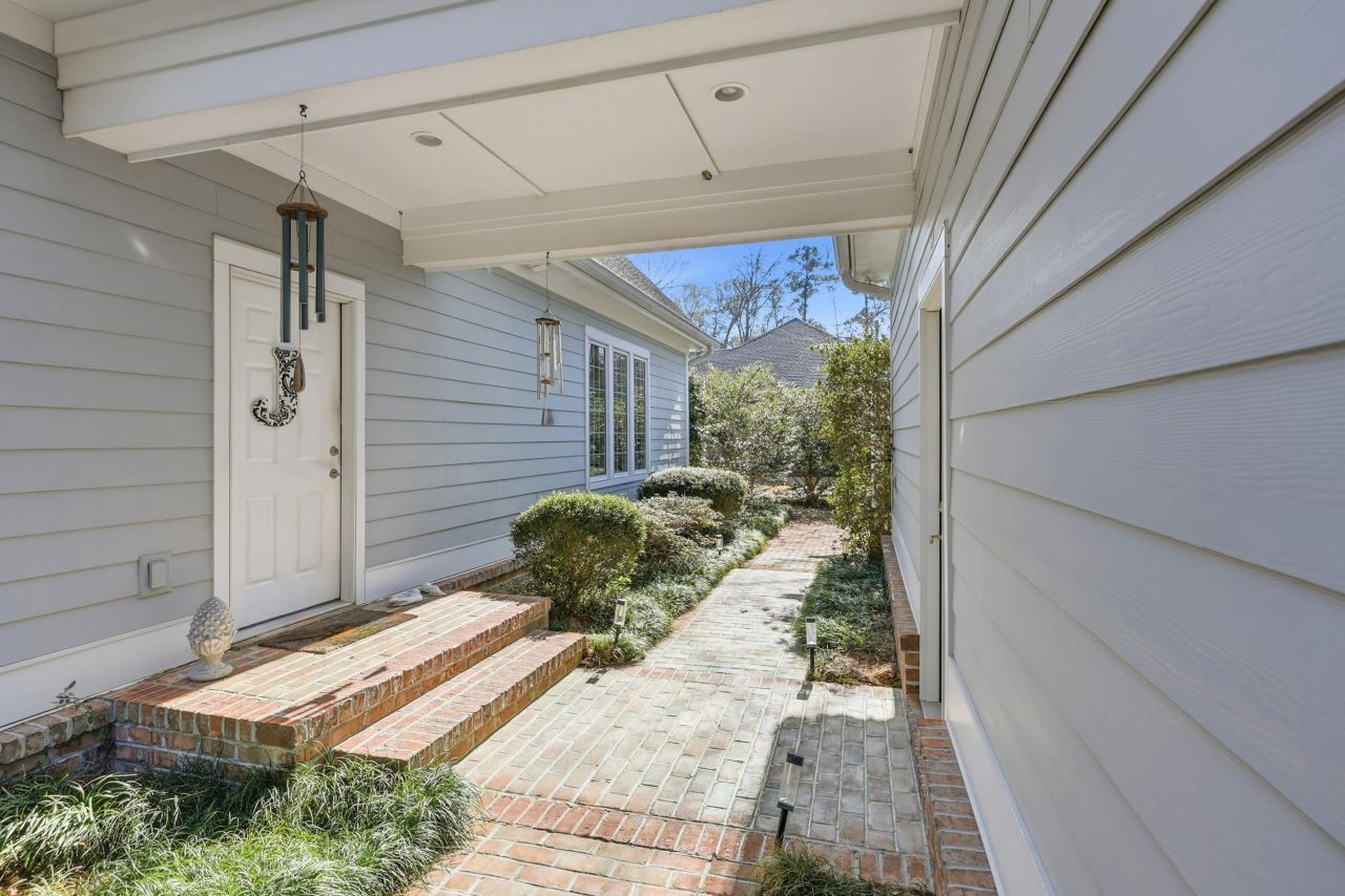 16 Golden Bear Dr. Photo 36