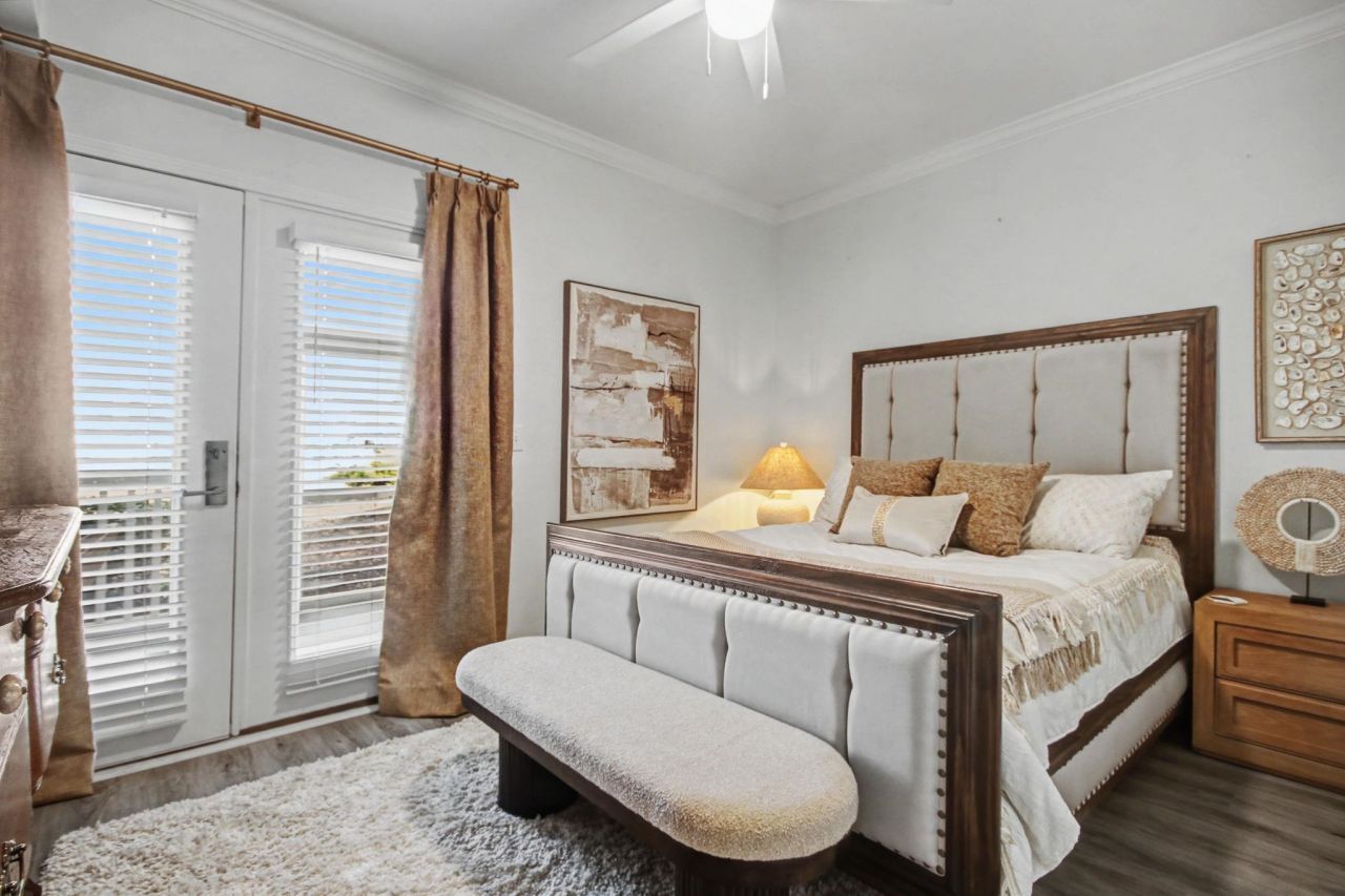 4515 Lighthouse Dr. Photo 13