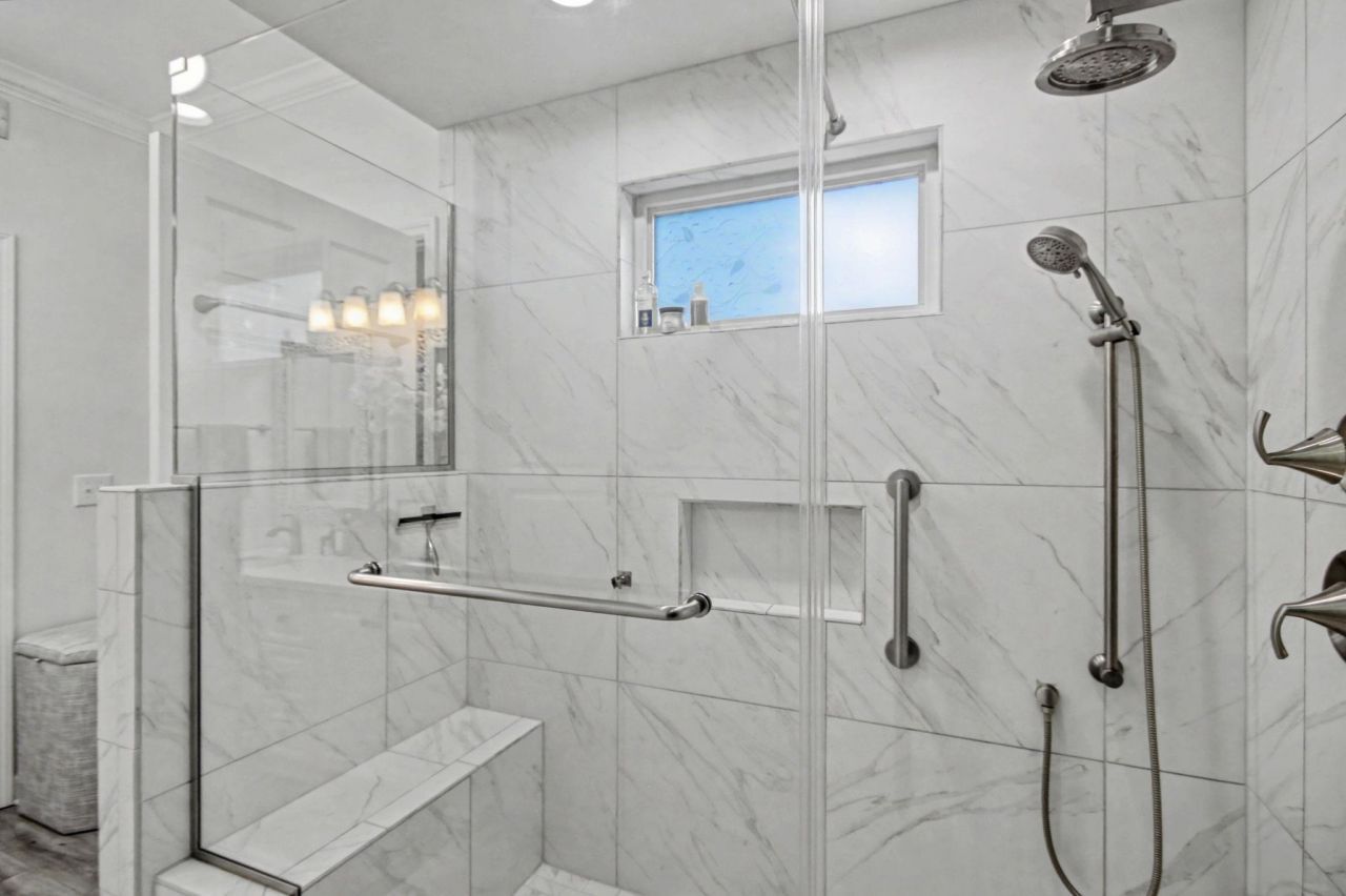 4515 Lighthouse Dr. Photo 19