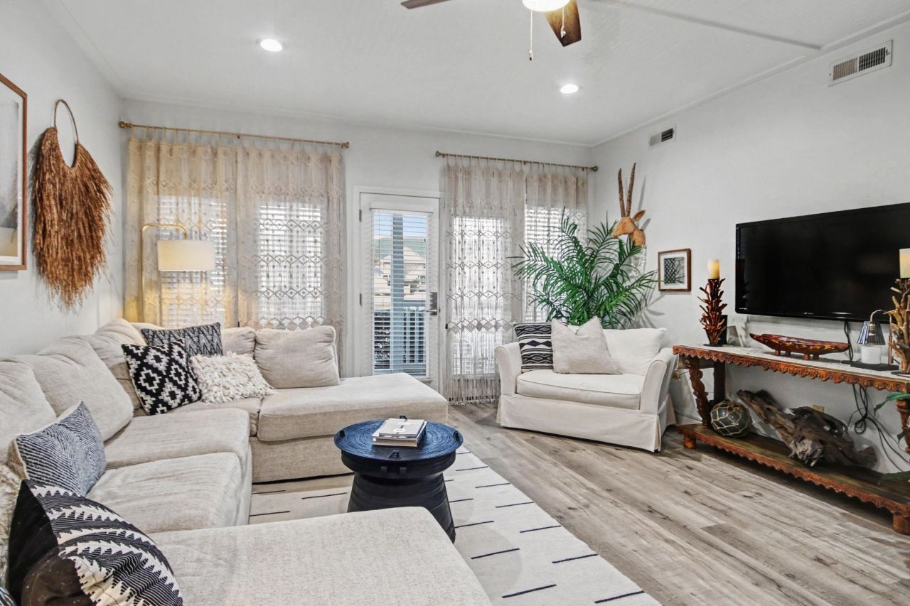 4515 Lighthouse Dr. Photo 22