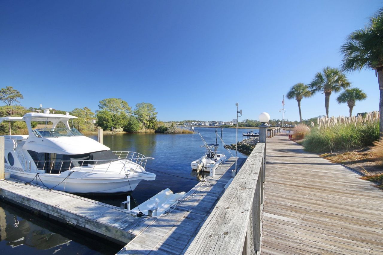 4515 Lighthouse Dr. Photo 38