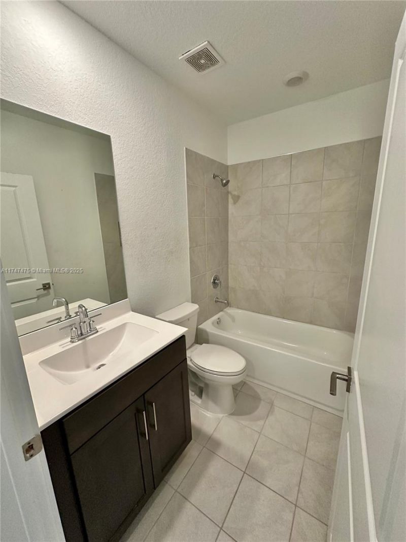 1848 SE 7 Ter, Unit 1848, Homestead, FL 33034 Photo