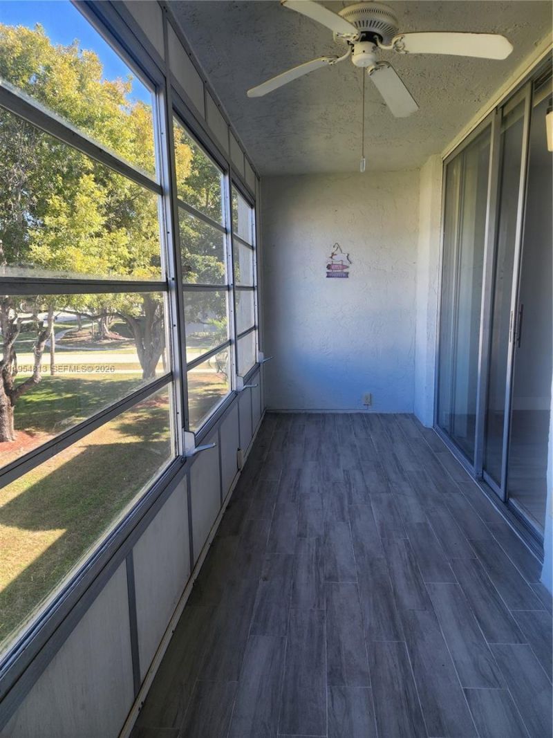 9101 Lime Bay Blvd, Unit 305, Tamarac, FL 33321 Photo