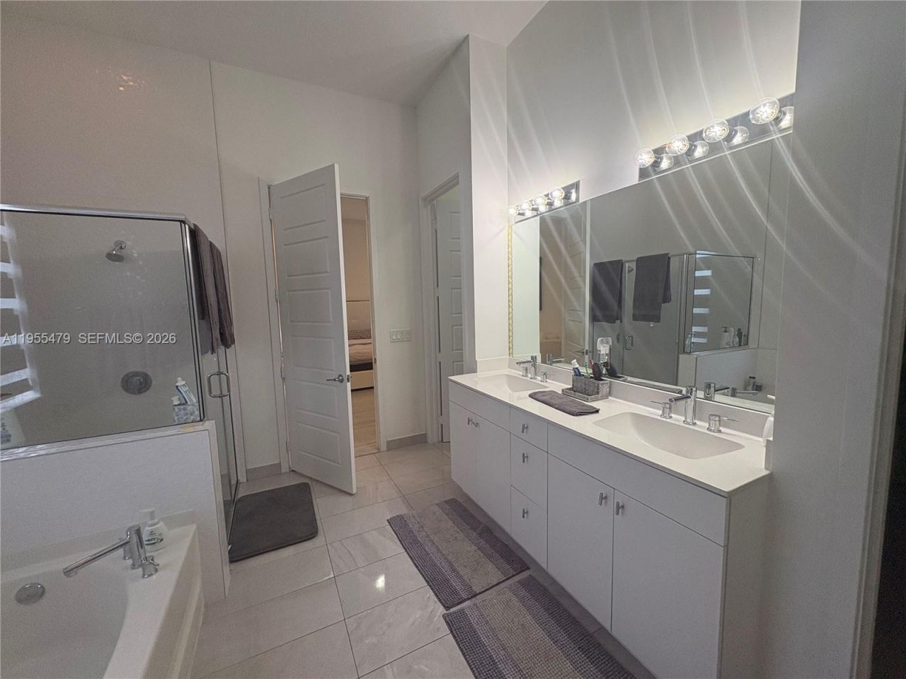 15062 SW 177th Ter, Miami, FL 33187 Photo