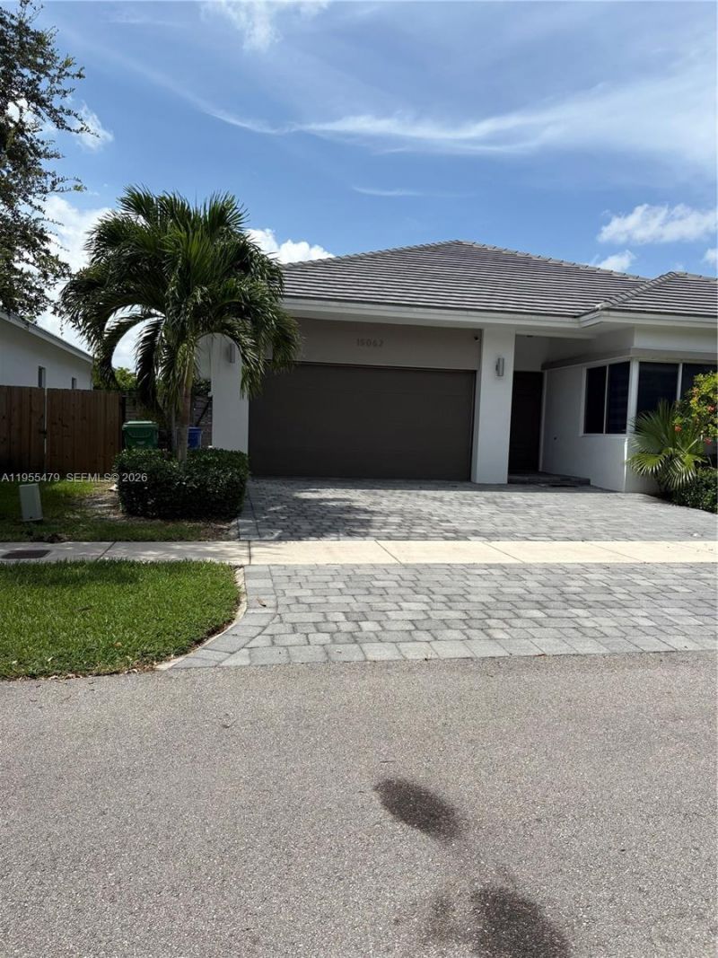 15062 SW 177th Ter, Miami, FL 33187 Photo